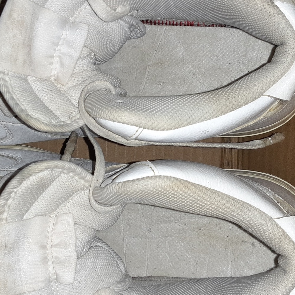 Men's size 12 Air Force One sneakers - Picture 11 of 16